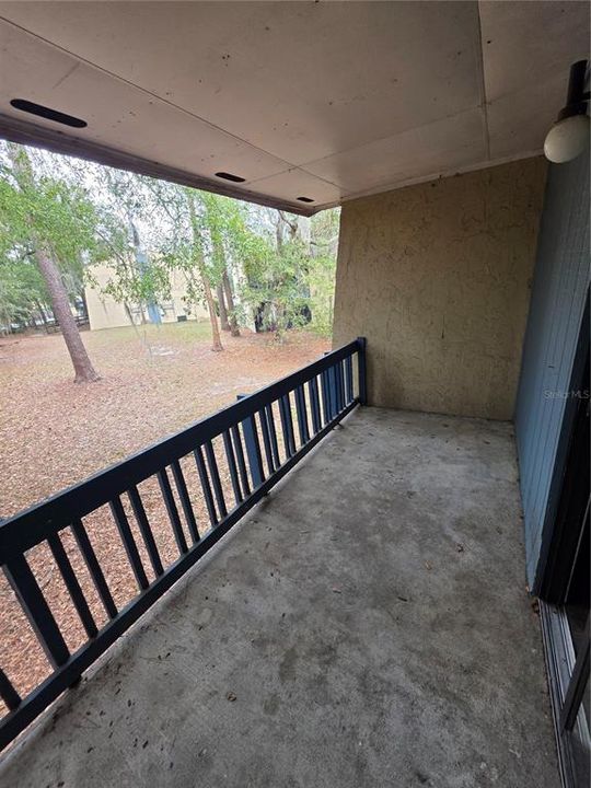 For Sale: $75,000 (2 beds, 1 baths, 876 Square Feet)