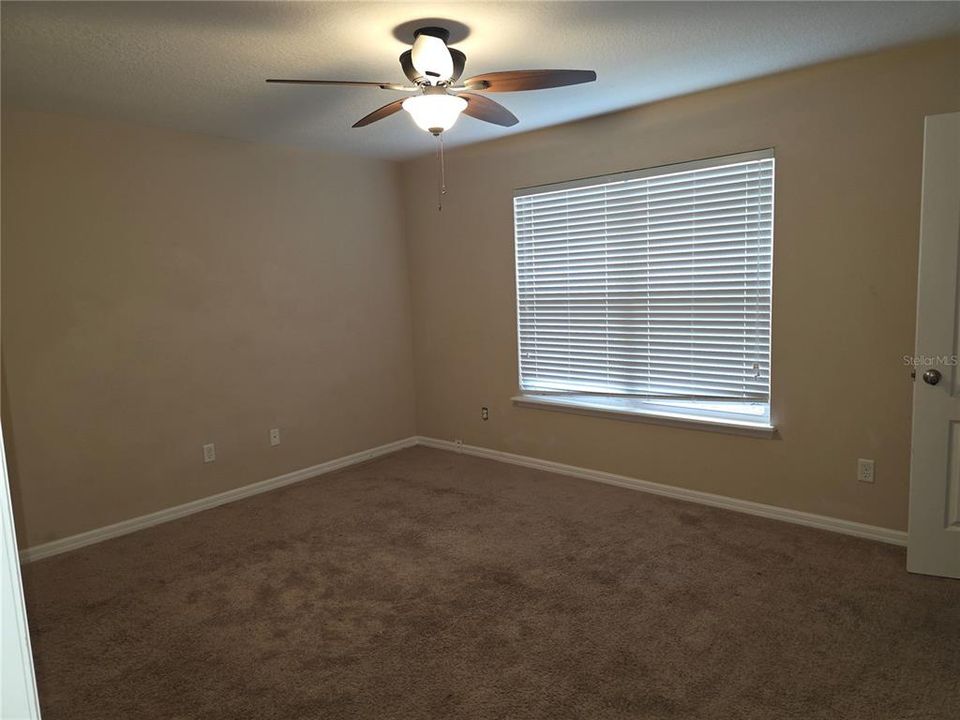For Sale: $245,000 (3 beds, 2 baths, 1288 Square Feet)