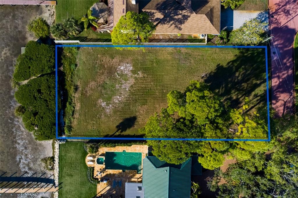 For Sale: $1,575,000 (0.41 acres)