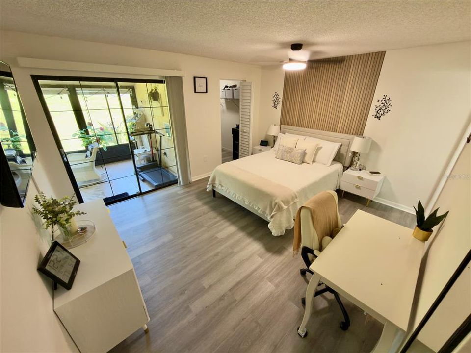 Activo con contrato: $225,000 (2 camas, 2 baños, 1177 Pies cuadrados)