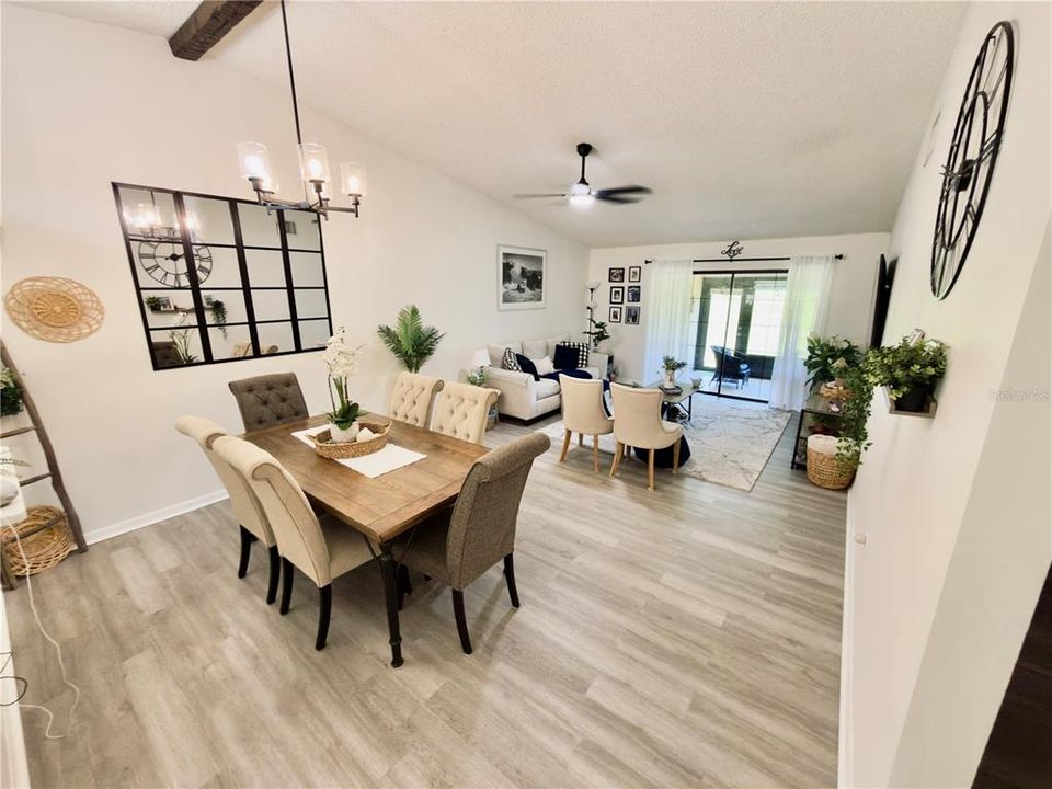 Activo con contrato: $225,000 (2 camas, 2 baños, 1177 Pies cuadrados)