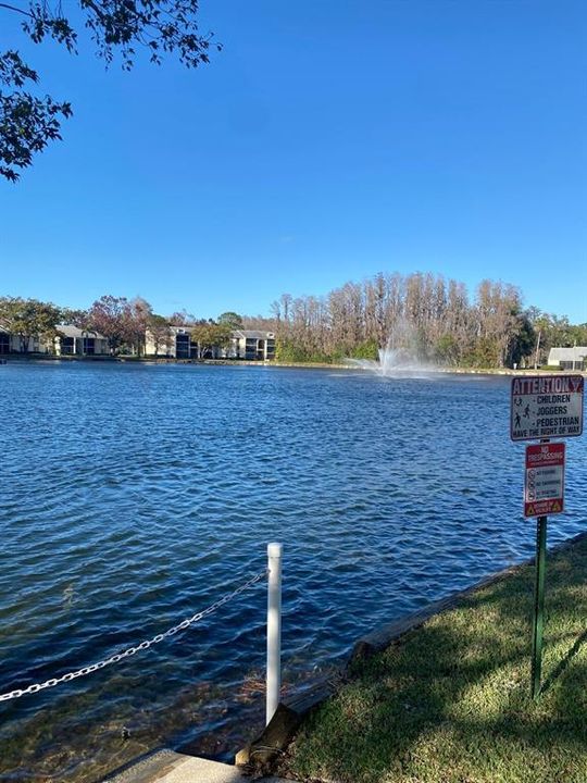 Activo con contrato: $225,000 (2 camas, 2 baños, 1177 Pies cuadrados)