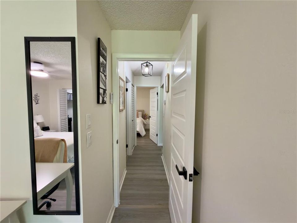 Activo con contrato: $225,000 (2 camas, 2 baños, 1177 Pies cuadrados)