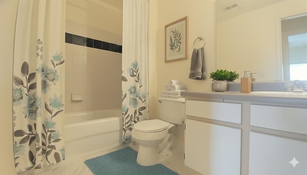 For Rent: $1,259 (1 beds, 1 baths, 713 Square Feet)