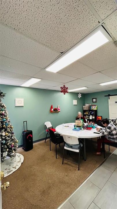 For Sale: $390,000 (0 beds, 0 baths, 1491 Square Feet)