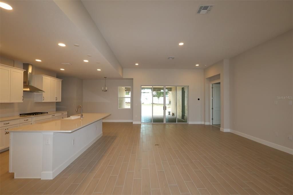For Sale: $839,990 (4 beds, 4 baths, 3978 Square Feet)