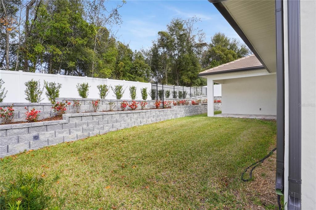 Activo con contrato: $899,900 (7 camas, 5 baños, 3577 Pies cuadrados)
