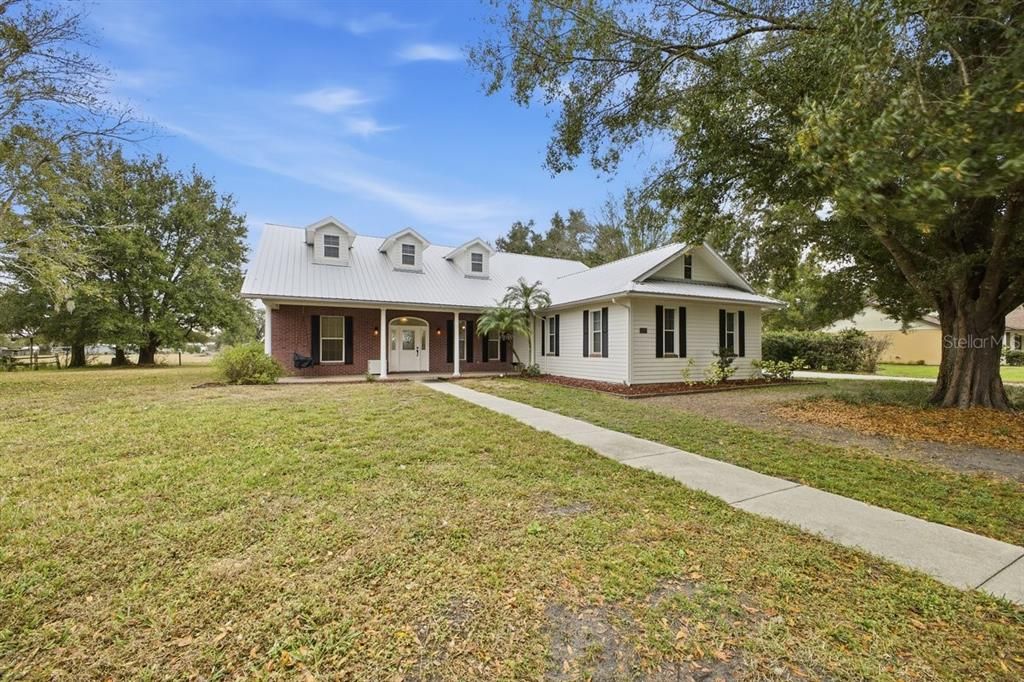 Vendido Recientemente: $395,000 (3 camas, 2 baños, 1744 Pies cuadrados)