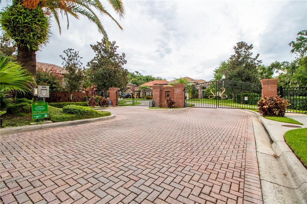 For Sale: $799,900 (5 beds, 3 baths, 3274 Square Feet)