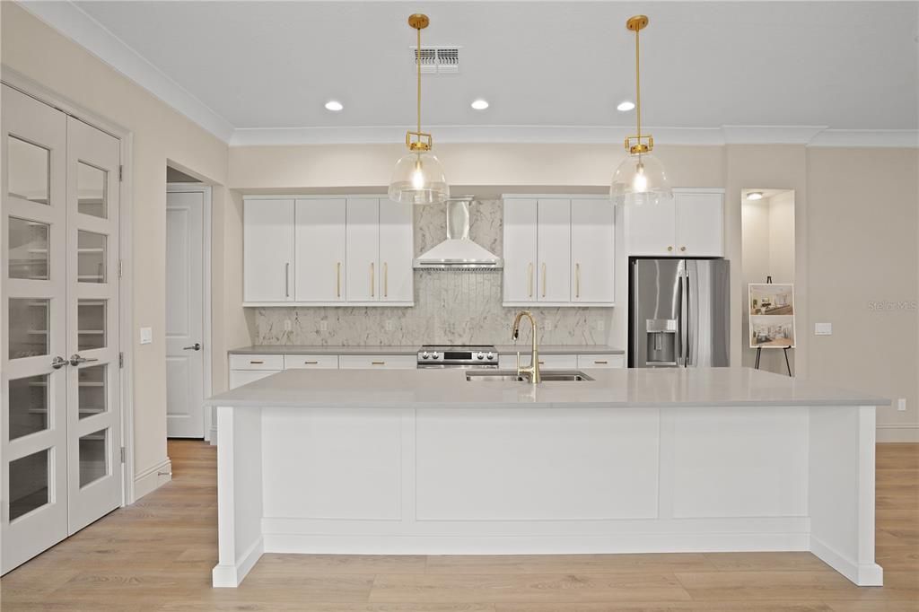For Sale: $799,900 (5 beds, 3 baths, 3274 Square Feet)
