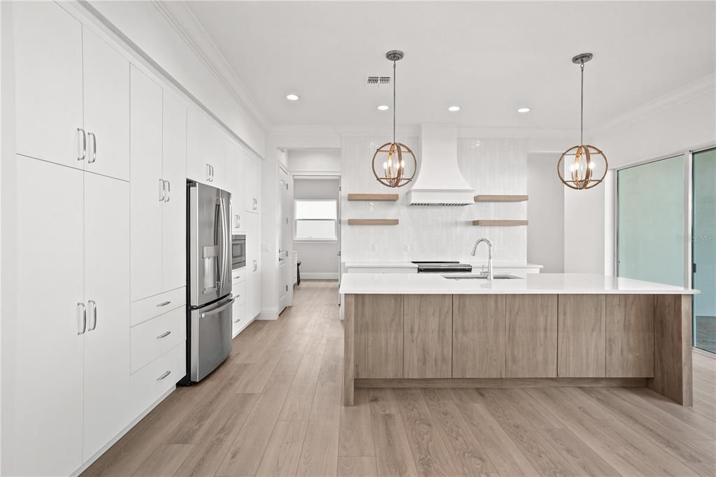 En Venta: $859,900 (6 camas, 3 baños, 3413 Pies cuadrados)