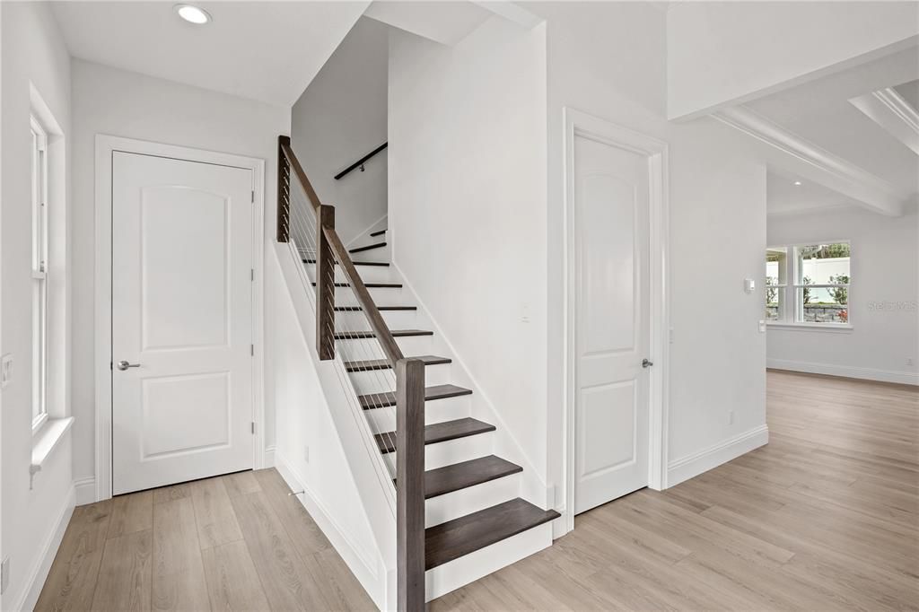 En Venta: $859,900 (6 camas, 3 baños, 3413 Pies cuadrados)