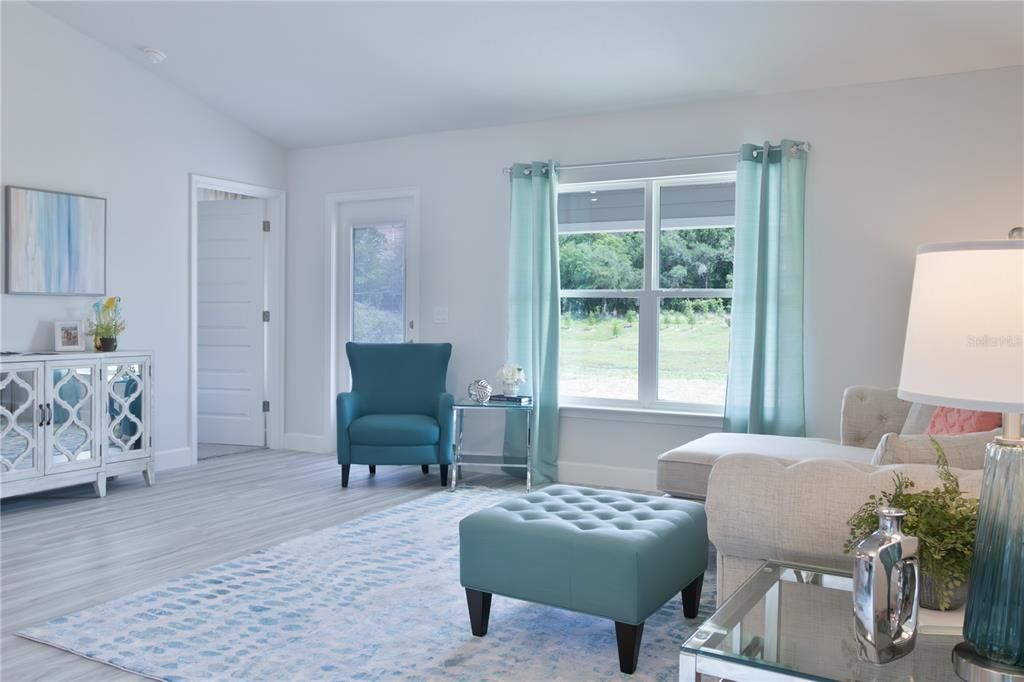 Active With Contract: $269,150 (4 beds, 2 baths, 1635 Square Feet)