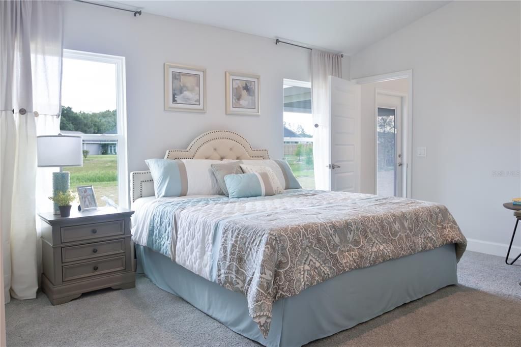 Active With Contract: $269,150 (4 beds, 2 baths, 1635 Square Feet)