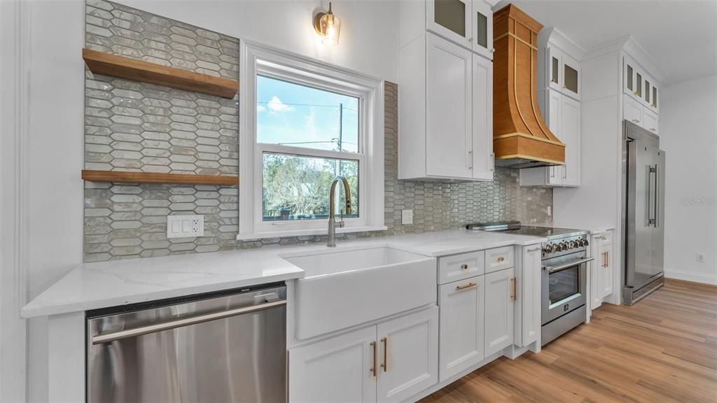 En Venta: $1,799,900 (4 camas, 4 baños, 4708 Pies cuadrados)