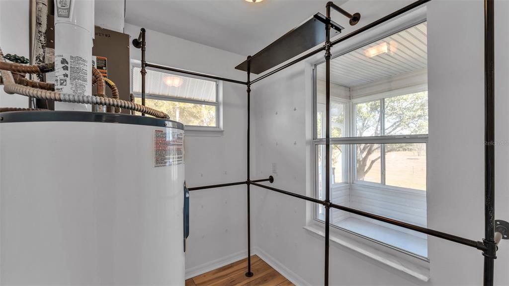 En Venta: $1,799,900 (4 camas, 4 baños, 4708 Pies cuadrados)