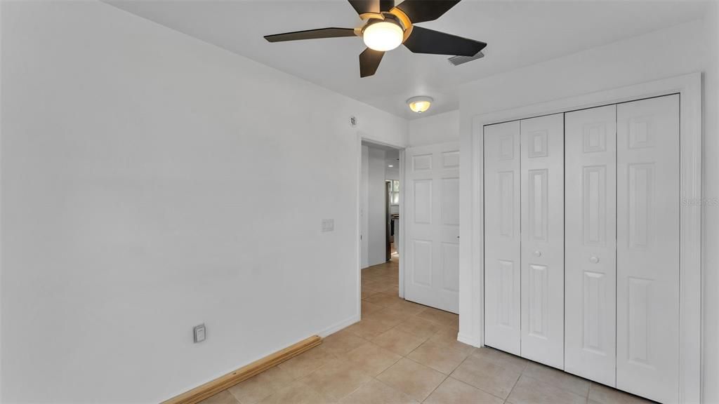 En Venta: $1,799,900 (4 camas, 4 baños, 4708 Pies cuadrados)