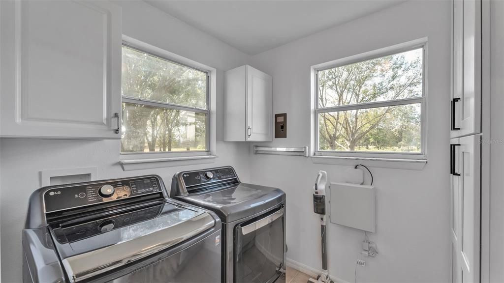 En Venta: $1,799,900 (4 camas, 4 baños, 4708 Pies cuadrados)
