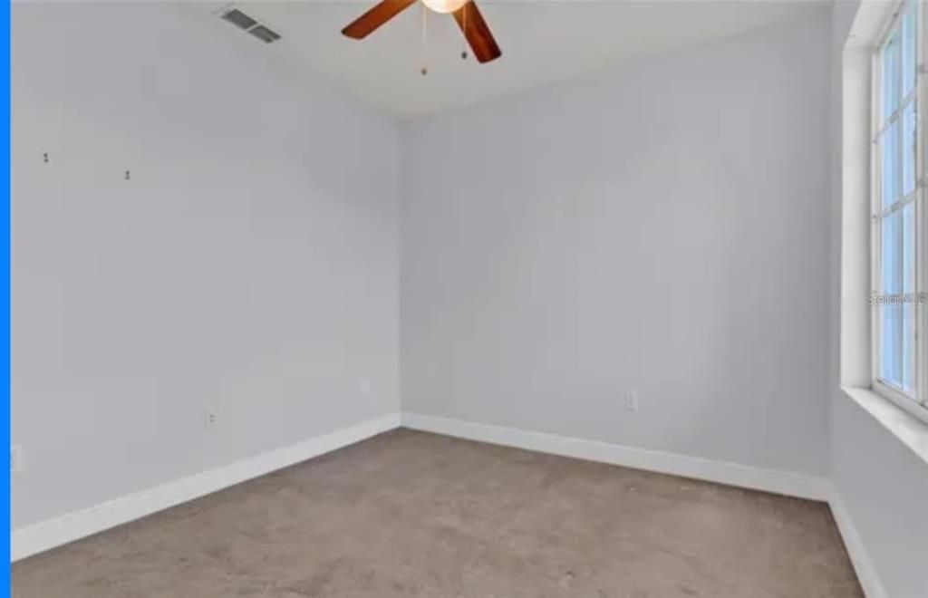 Activo con contrato: $190,000 (4 camas, 3 baños, 1616 Pies cuadrados)