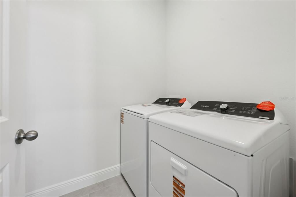 Activo con contrato: $428,040 (3 camas, 2 baños, 1483 Pies cuadrados)