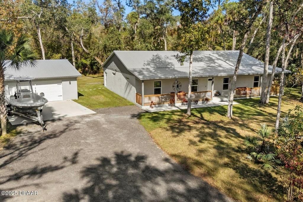 For Sale: $899,000 (4 beds, 3 baths, 2580 Square Feet)