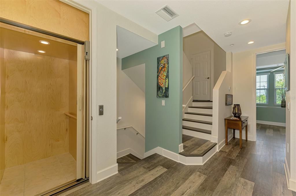 For Sale: $534,900 (4 beds, 3 baths, 2320 Square Feet)