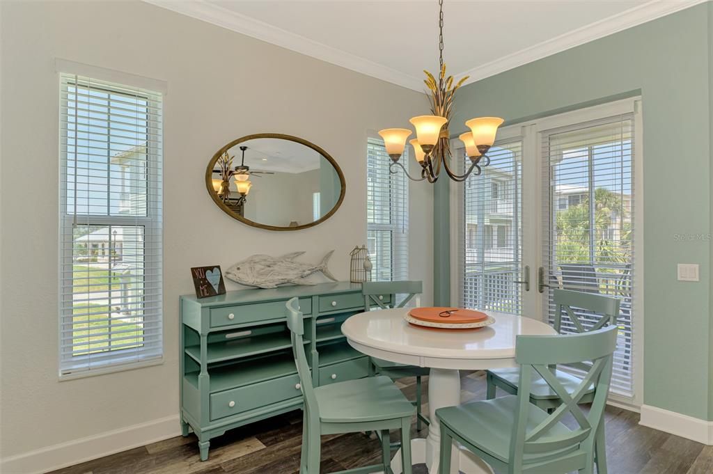 For Sale: $534,900 (4 beds, 3 baths, 2320 Square Feet)
