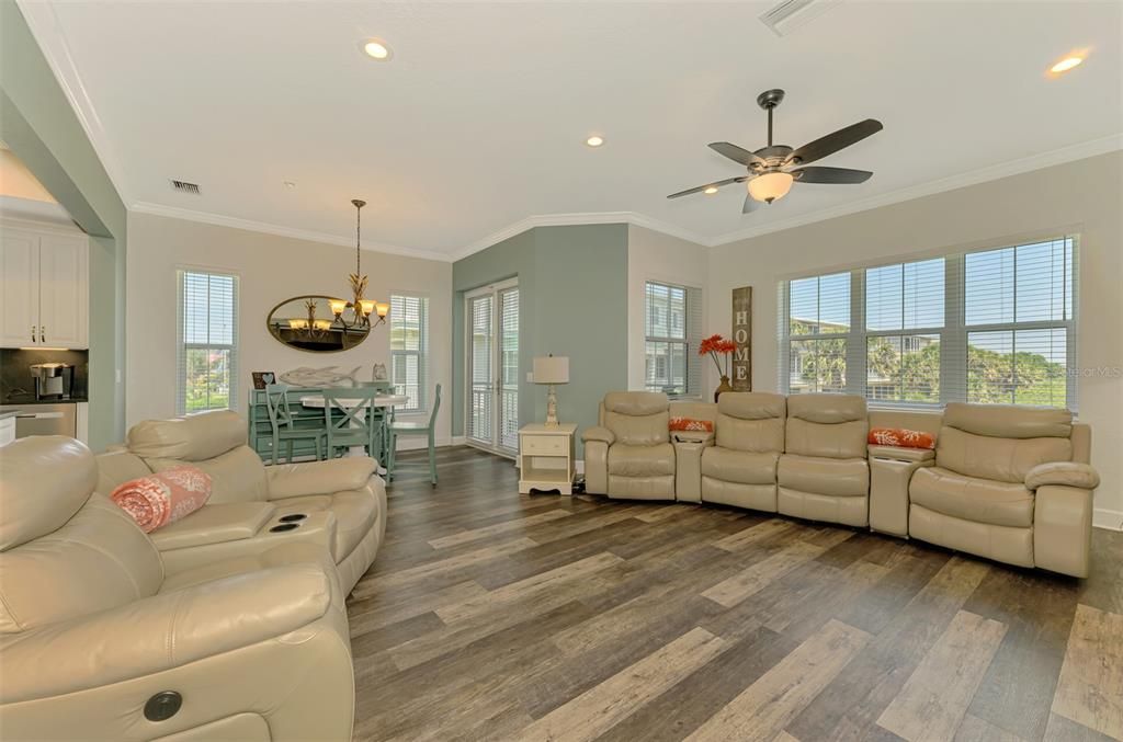 For Sale: $534,900 (4 beds, 3 baths, 2320 Square Feet)