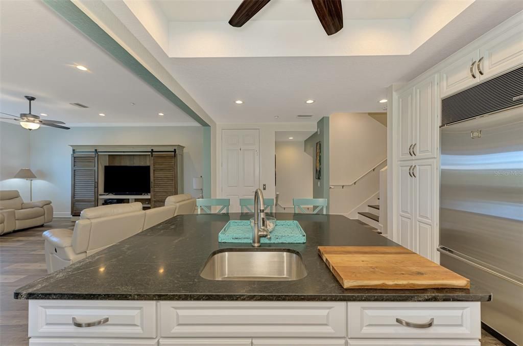For Sale: $534,900 (4 beds, 3 baths, 2320 Square Feet)