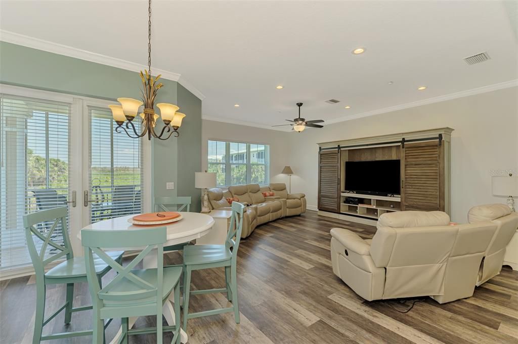 For Sale: $534,900 (4 beds, 3 baths, 2320 Square Feet)