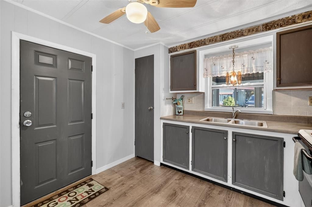 En Venta: $75,000 (2 camas, 2 baños, 736 Pies cuadrados)