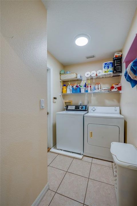 Active With Contract: $360,000 (3 beds, 2 baths, 1499 Square Feet)