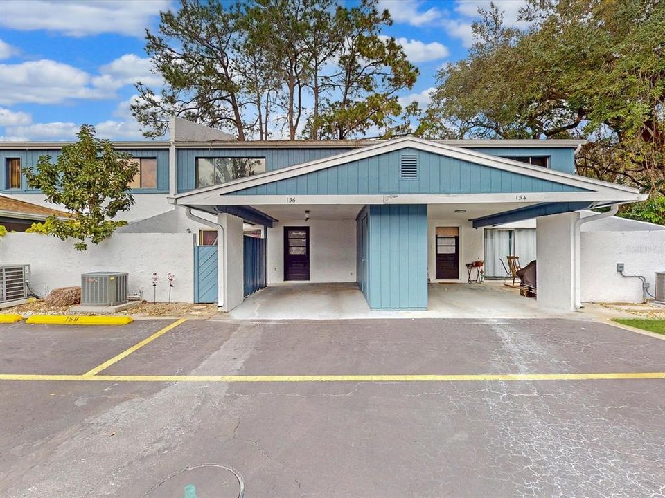 Activo con contrato: $239,900 (3 camas, 2 baños, 1532 Pies cuadrados)