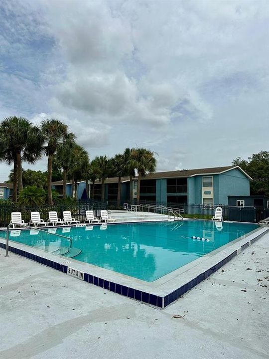 For Rent: $1,450 (2 beds, 1 baths, 850 Square Feet)
