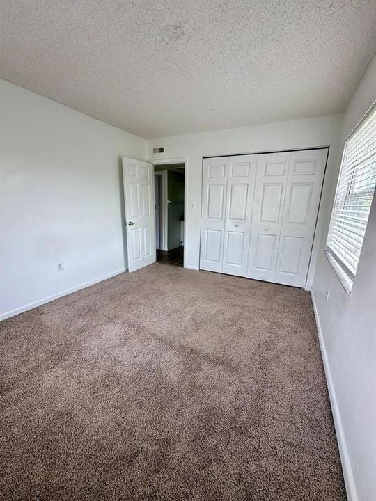 For Rent: $1,450 (2 beds, 1 baths, 850 Square Feet)