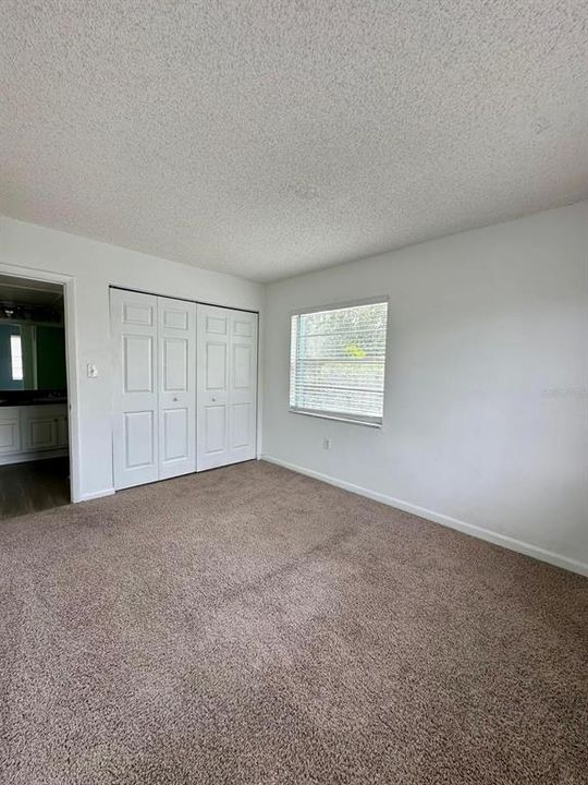 For Rent: $1,450 (2 beds, 1 baths, 850 Square Feet)
