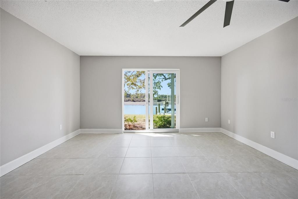 На продажу: $260,000 (2 спален, 2 ванн, 1584 Квадратных фут)