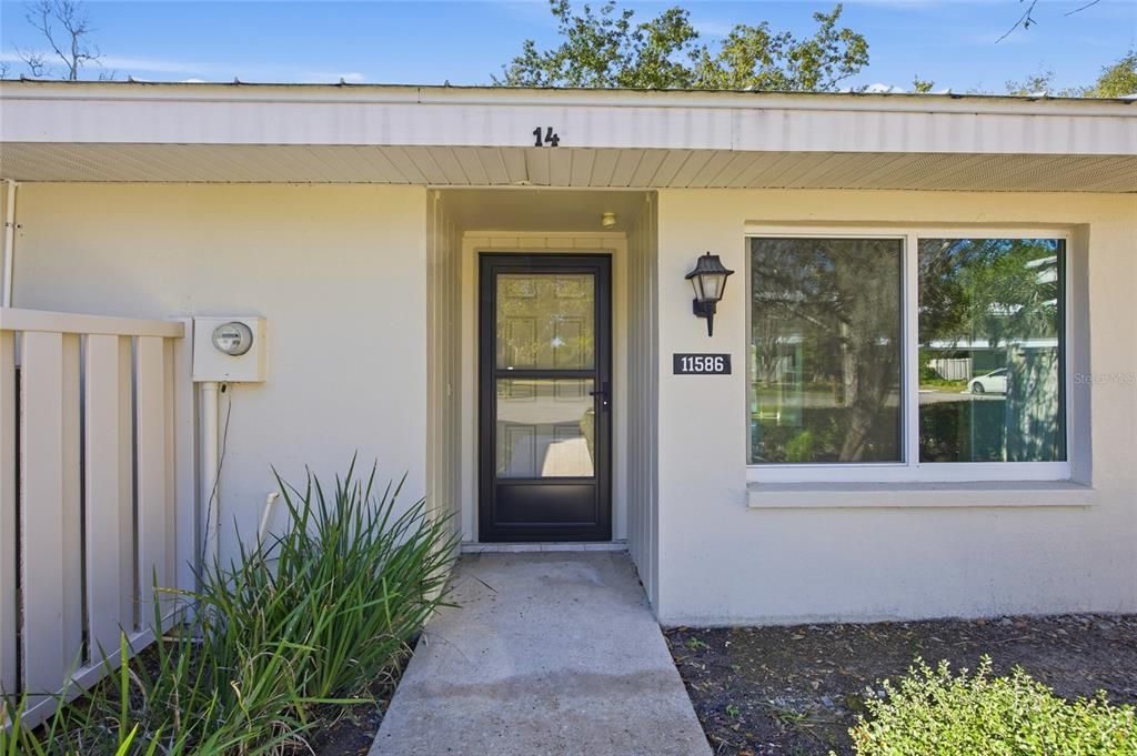 На продажу: $260,000 (2 спален, 2 ванн, 1584 Квадратных фут)