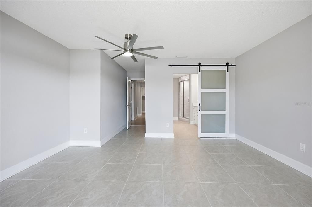 На продажу: $260,000 (2 спален, 2 ванн, 1584 Квадратных фут)