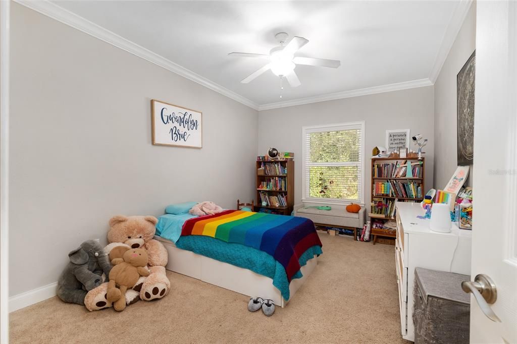 For Sale: $569,900 (4 beds, 3 baths, 2816 Square Feet)