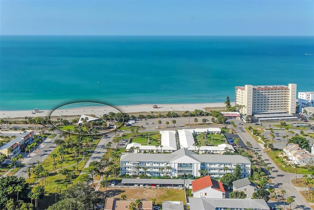 Activo con contrato: $275,000 (2 camas, 2 baños, 1528 Pies cuadrados)