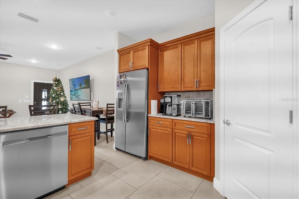 For Sale: $779,000 (6 beds, 0 baths, 3460 Square Feet)