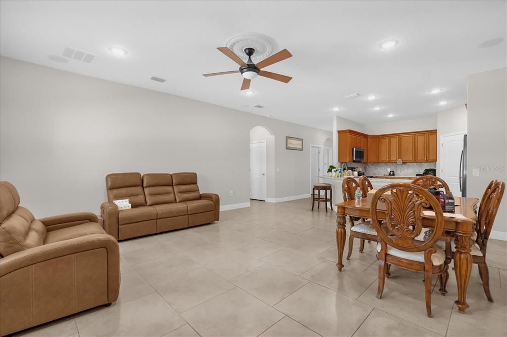 For Sale: $779,000 (6 beds, 0 baths, 3460 Square Feet)