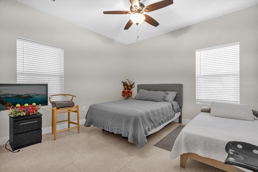 For Sale: $779,000 (6 beds, 0 baths, 3460 Square Feet)