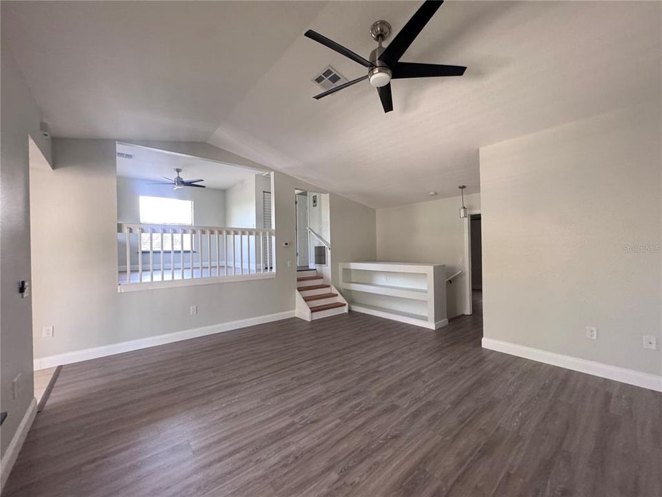 For Rent: $1,995 (3 beds, 2 baths, 1334 Square Feet)