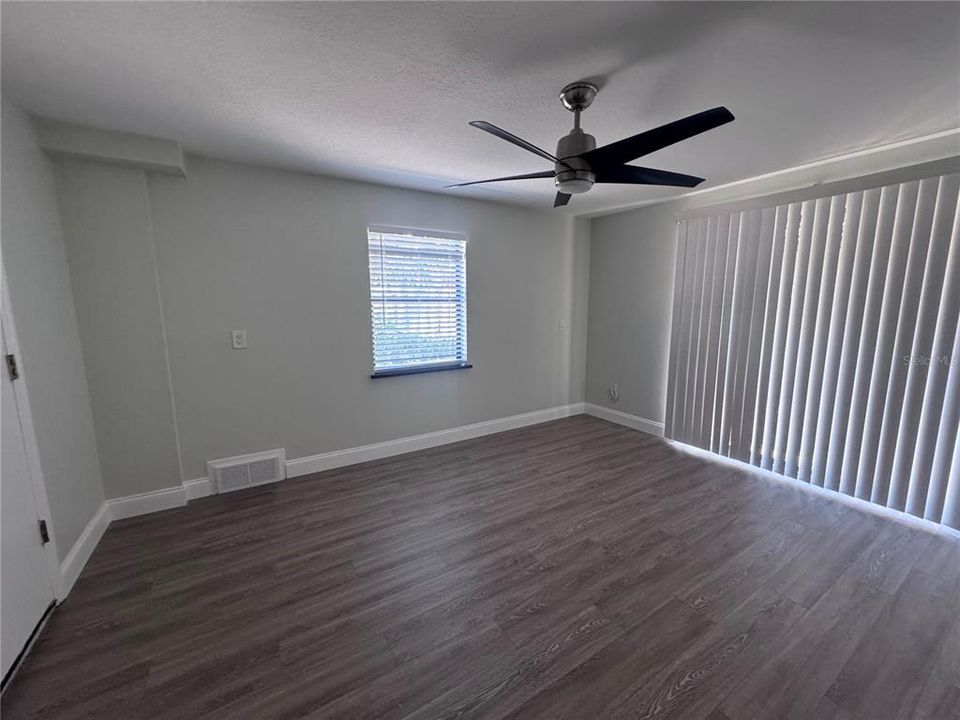 For Rent: $1,995 (3 beds, 2 baths, 1334 Square Feet)