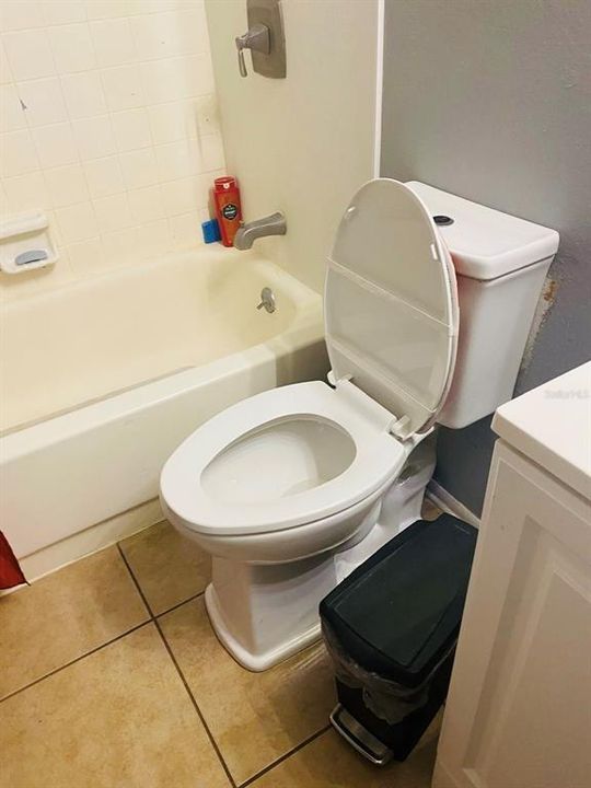 For Sale: $230,000 (3 beds, 1 baths, 1091 Square Feet)