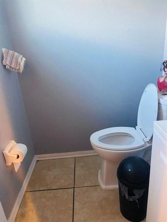For Sale: $230,000 (3 beds, 1 baths, 1091 Square Feet)