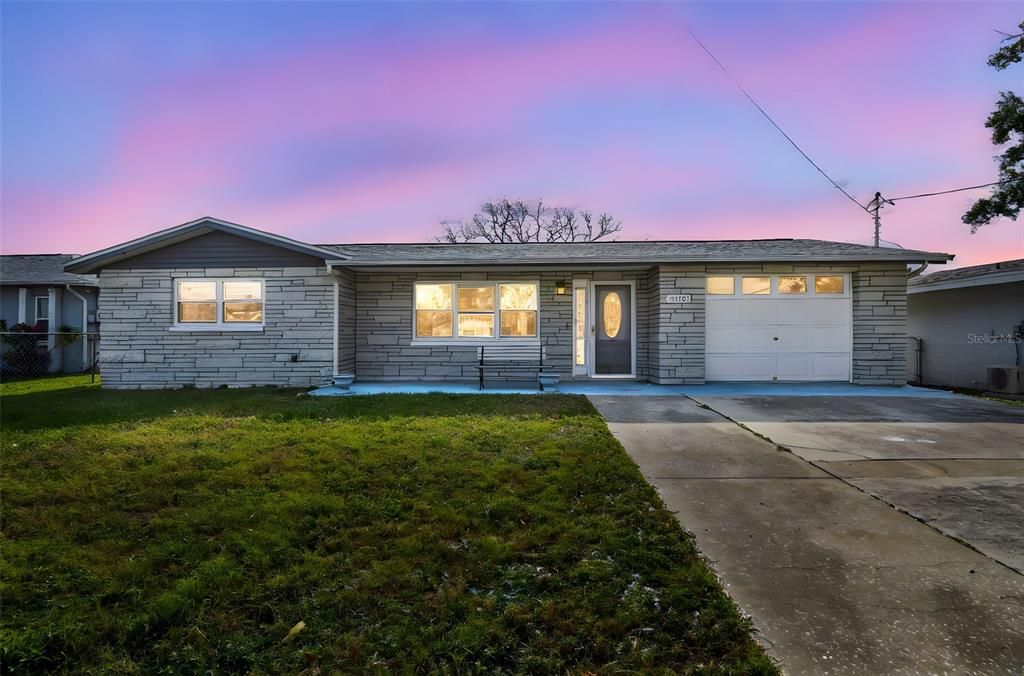 En Venta: $345,500 (2 camas, 2 baños, 1176 Pies cuadrados)