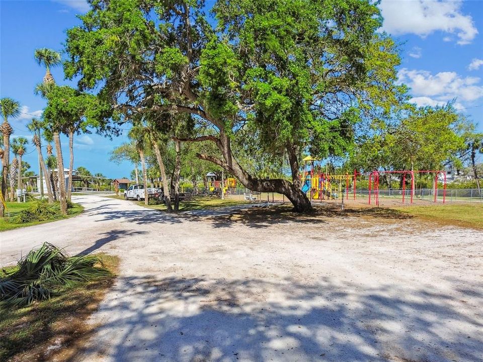 En Venta: $345,500 (2 camas, 2 baños, 1176 Pies cuadrados)